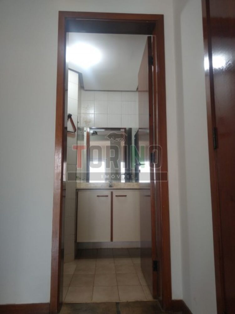 Apartamento, 4 quartos, 167 m² - Foto 2
