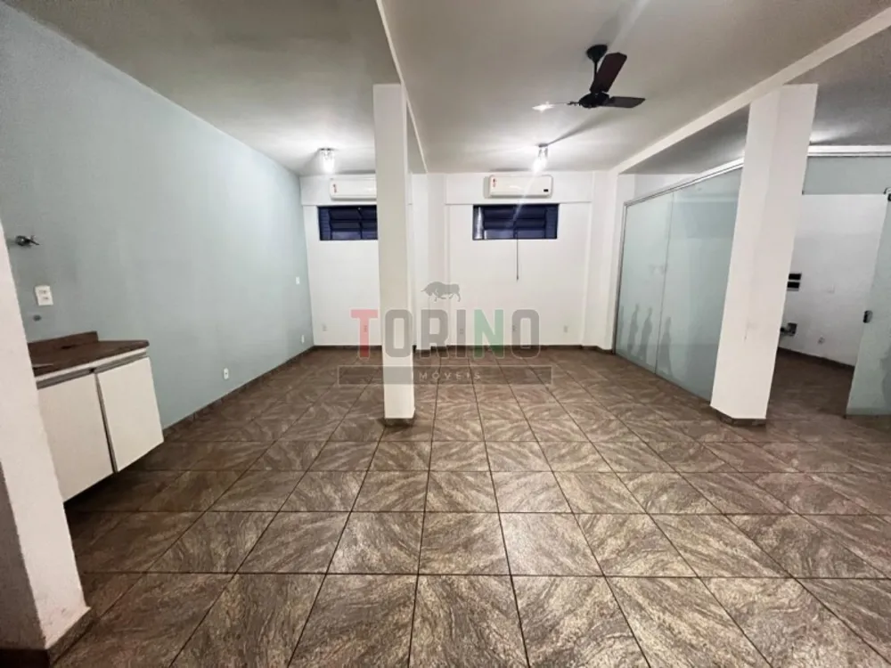 Prédio Inteiro, 87 m² - Foto 1