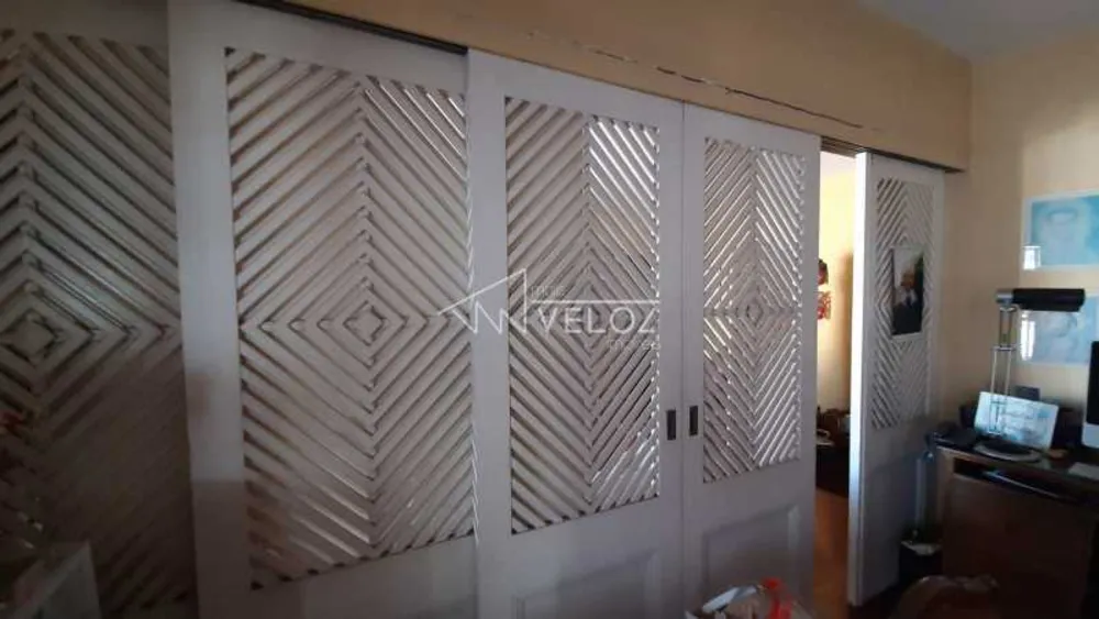 Apartamento, 4 quartos, 221 m² - Foto 2