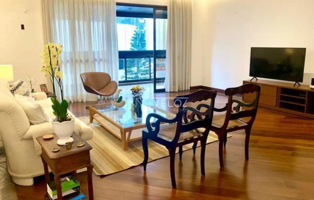 Apartamento, 3 quartos, 235 m² - Foto 2