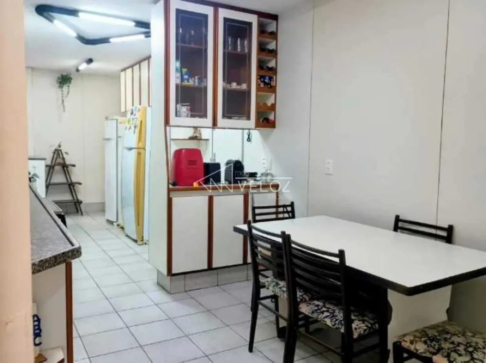 Apartamento, 3 quartos, 130 m² - Foto 3