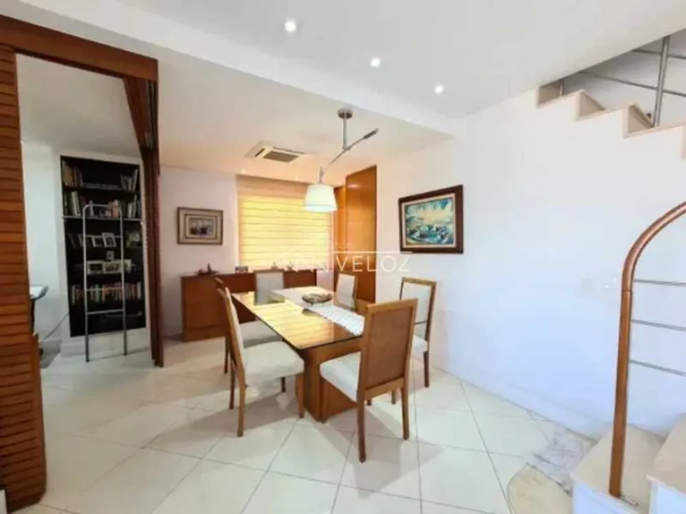 Cobertura, 3 quartos, 207 m² - Foto 4