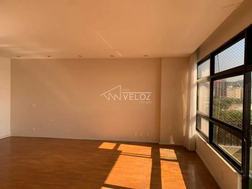 Apartamento, 3 quartos, 215 m² - Foto 13