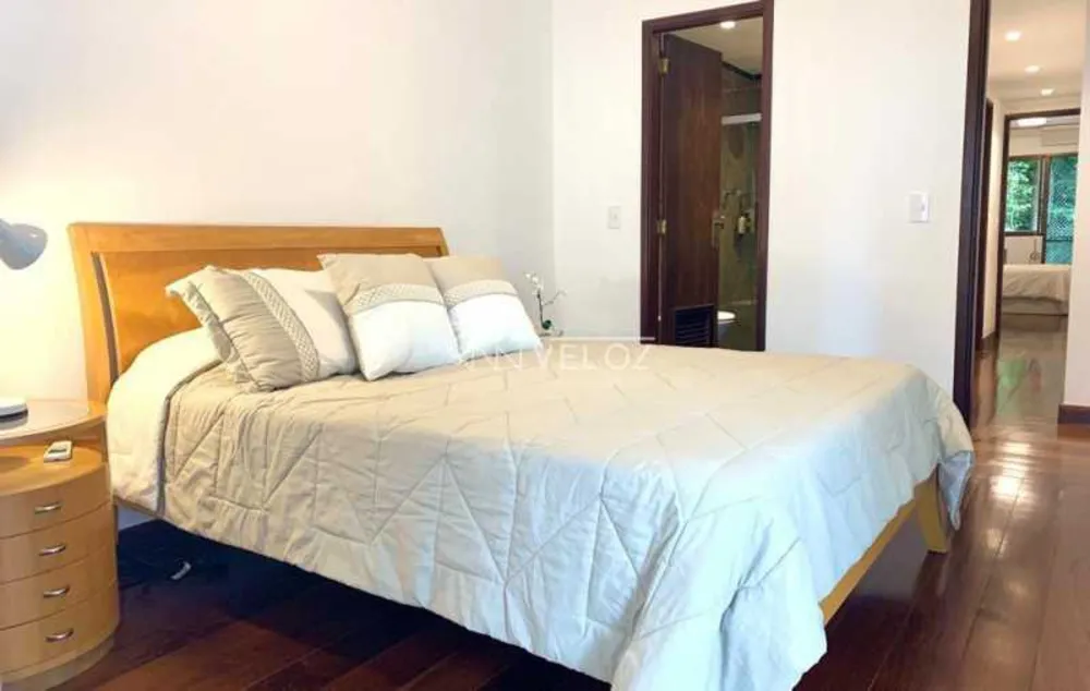 Apartamento, 3 quartos, 235 m² - Foto 12