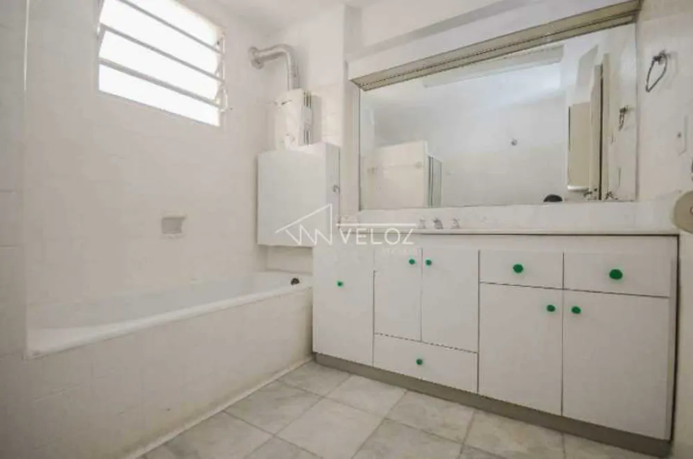 Apartamento, 3 quartos, 130 m² - Foto 11