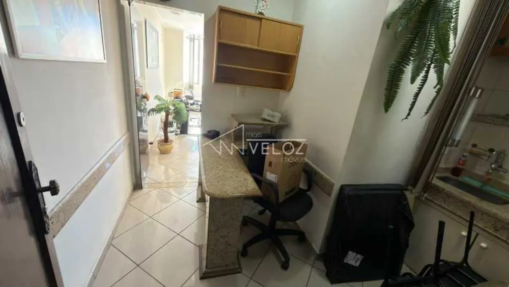 Apartamento, 1 quarto, 27 m² - Foto 2