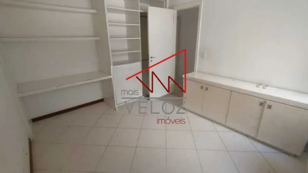 Apartamento, 3 quartos, 212 m² - Foto 1