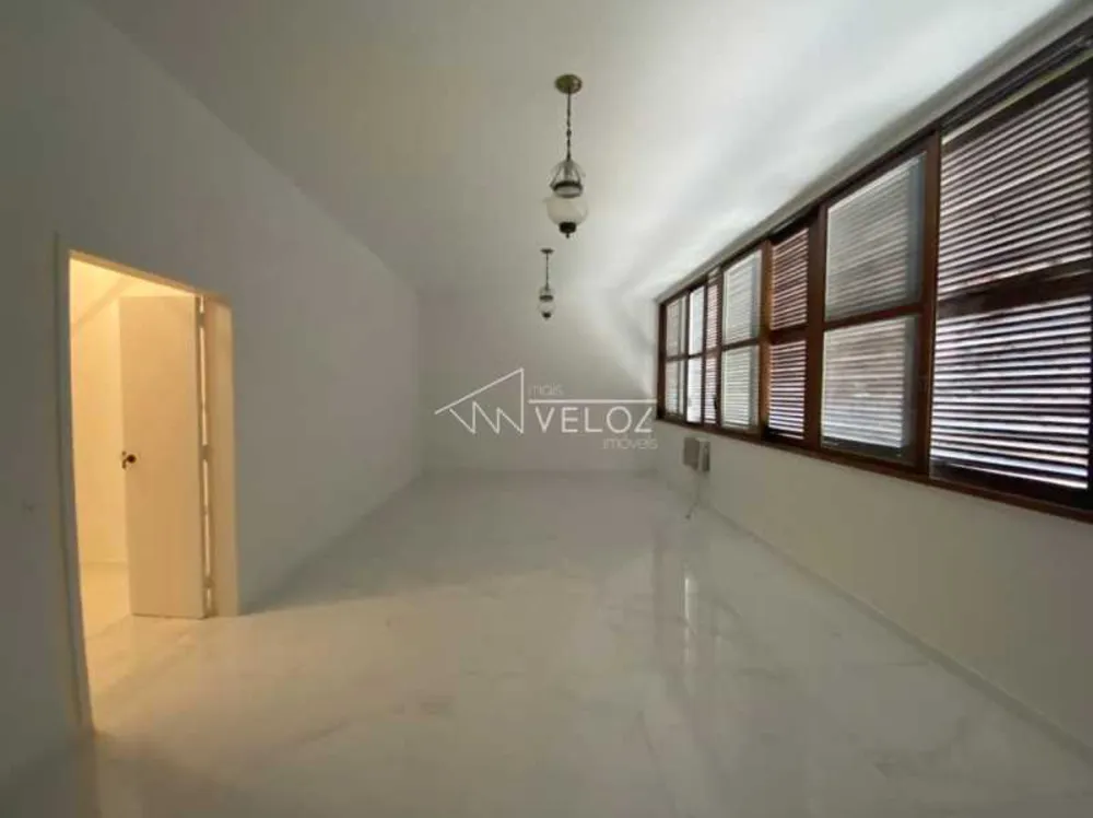 Apartamento, 3 quartos, 194 m² - Foto 4