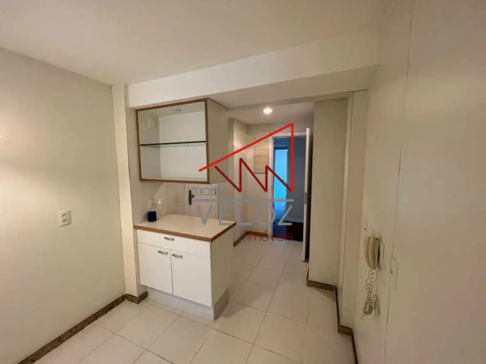 Apartamento, 4 quartos, 241 m² - Foto 2