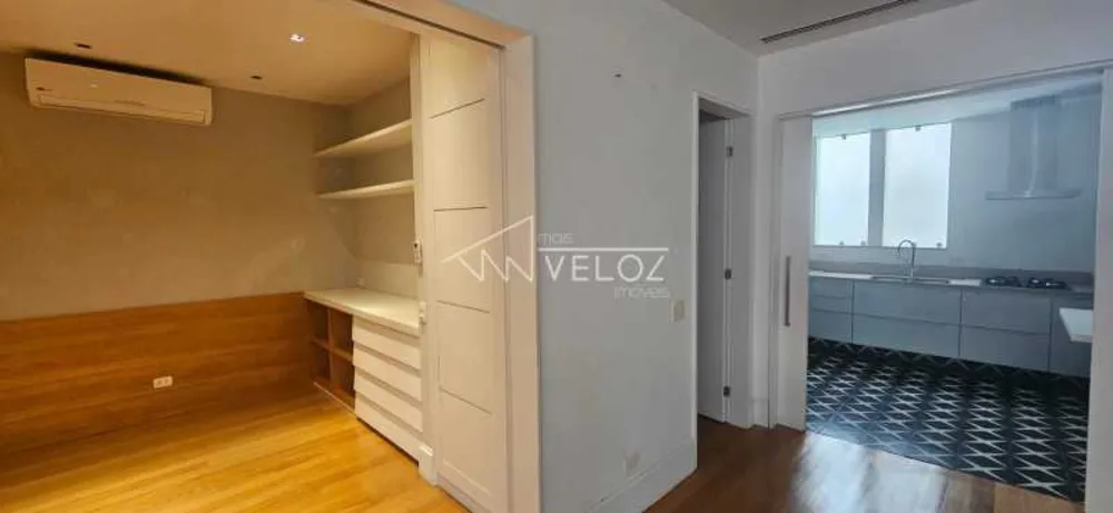 Apartamento, 2 quartos, 131 m² - Foto 2