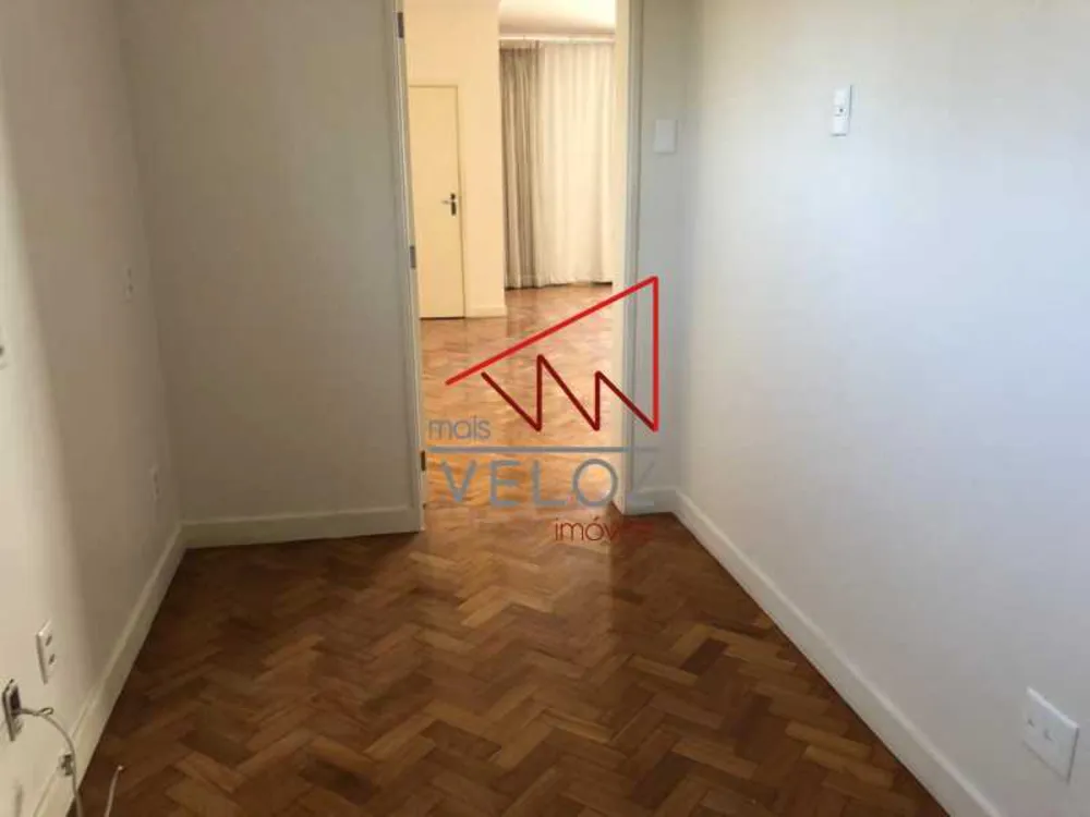 Apartamento, 3 quartos, 216 m² - Foto 2