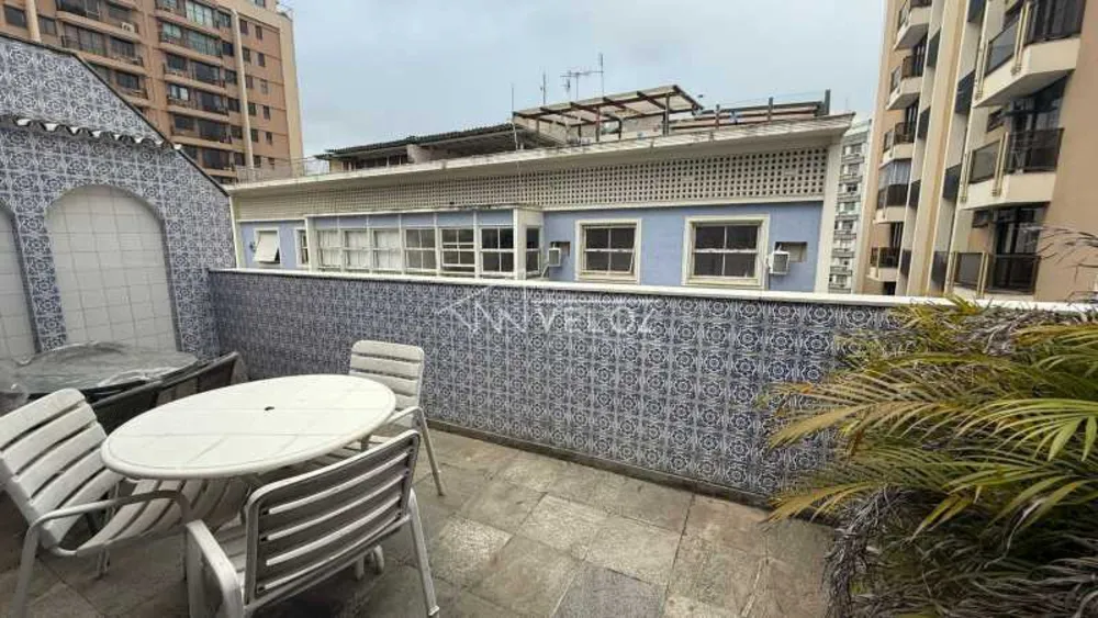 Cobertura, 3 quartos, 242 m² - Foto 23