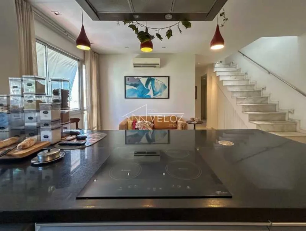 Cobertura, 3 quartos, 160 m² - Foto 1