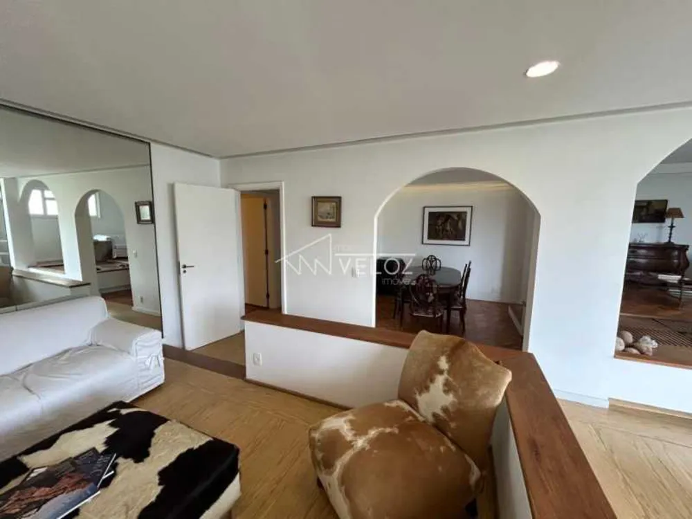 Apartamento, 4 quartos, 229 m² - Foto 1