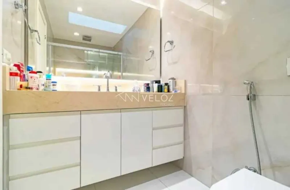 Cobertura, 3 quartos, 169 m² - Foto 2