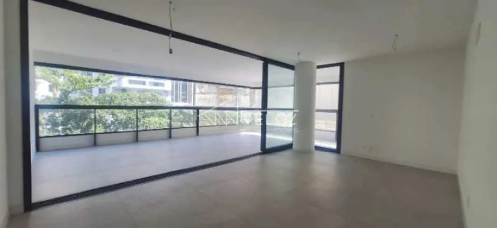 Apartamento, 3 quartos, 166 m² - Foto 2