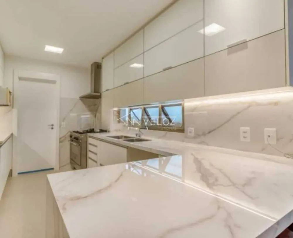 Apartamento, 3 quartos, 325 m² - Foto 1
