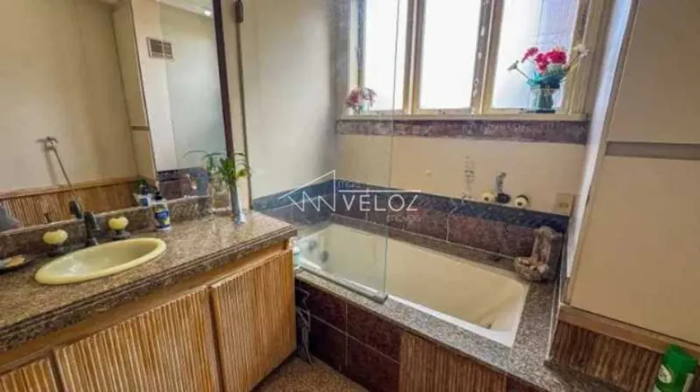 Cobertura, 4 quartos, 236 m² - Foto 9