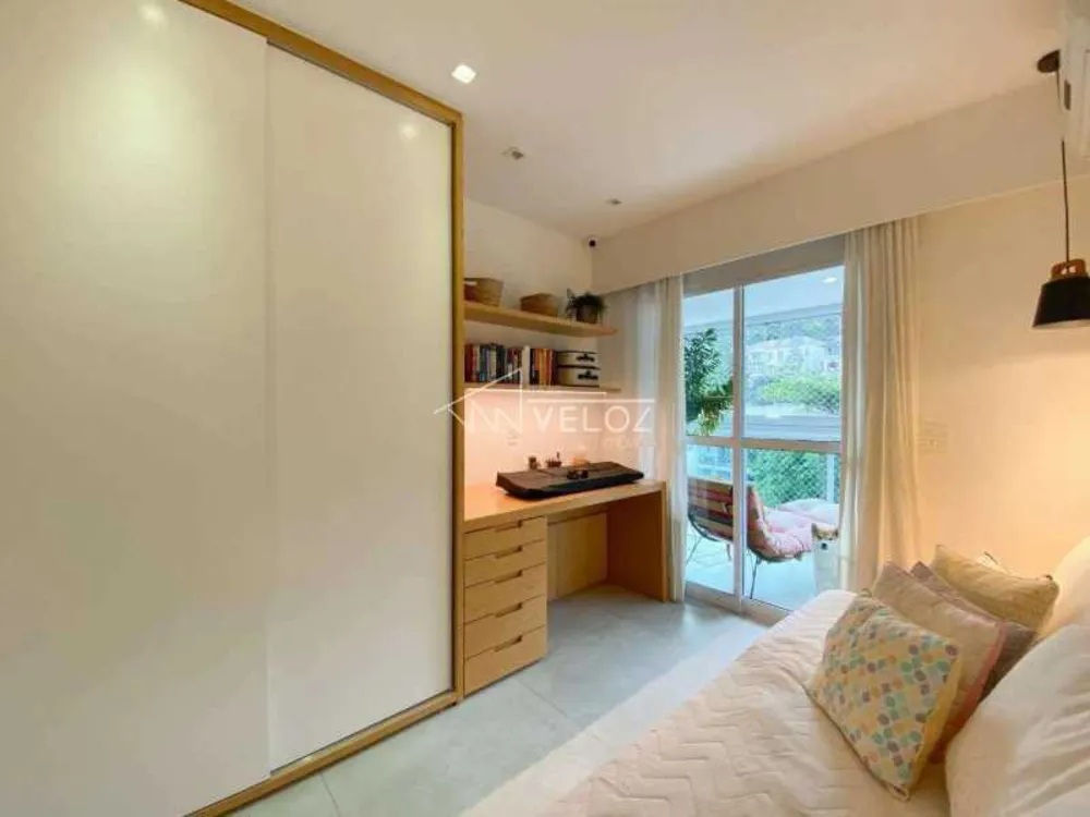 Cobertura, 4 quartos, 236 m² - Foto 1