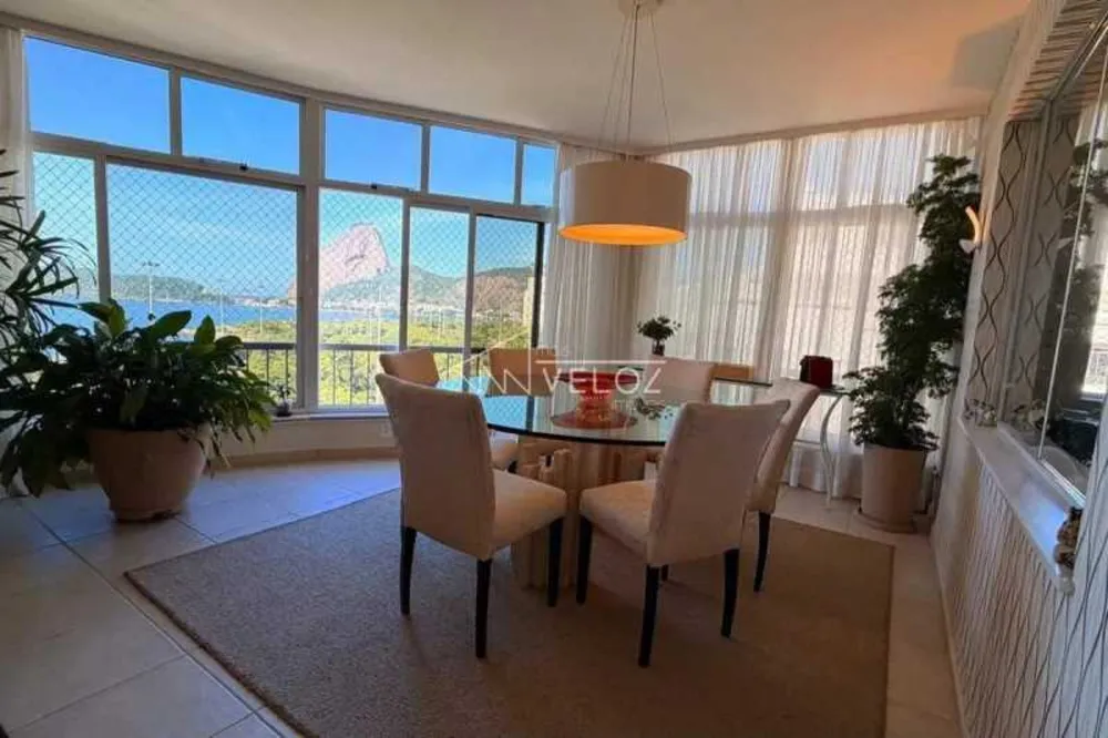 Apartamento, 3 quartos, 151 m² - Foto 1