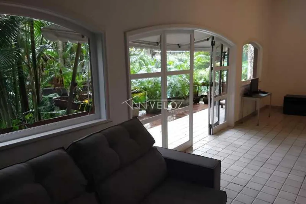 Apartamento, 6 quartos, 141 m² - Foto 1