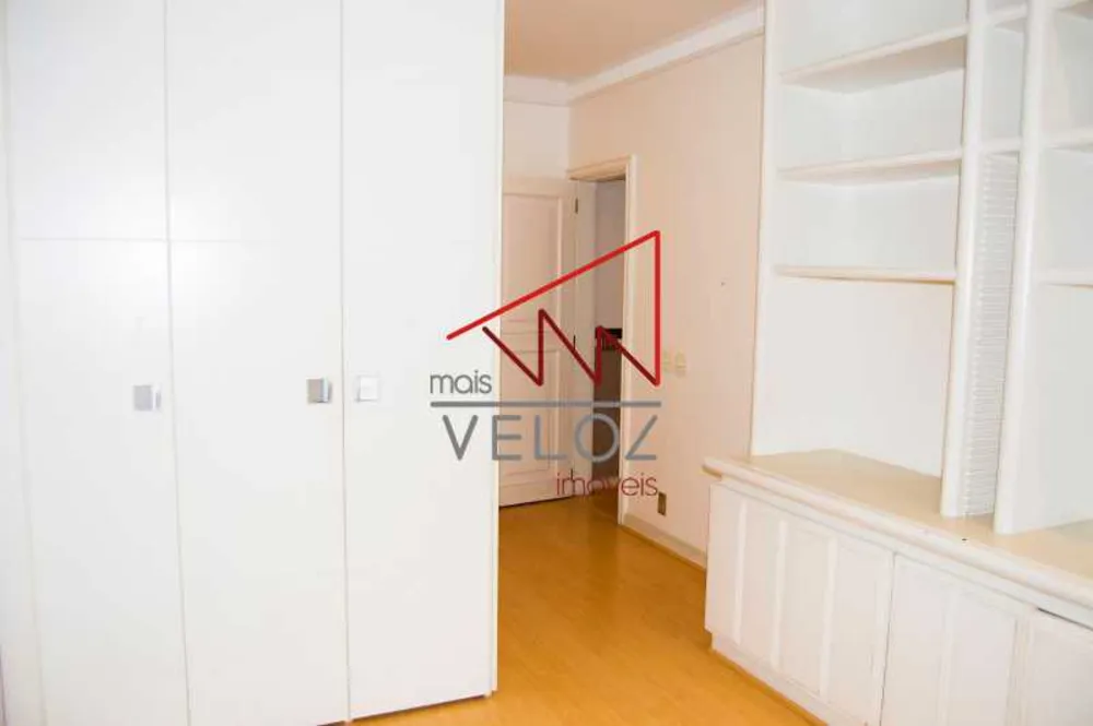 Apartamento, 3 quartos, 156 m² - Foto 2