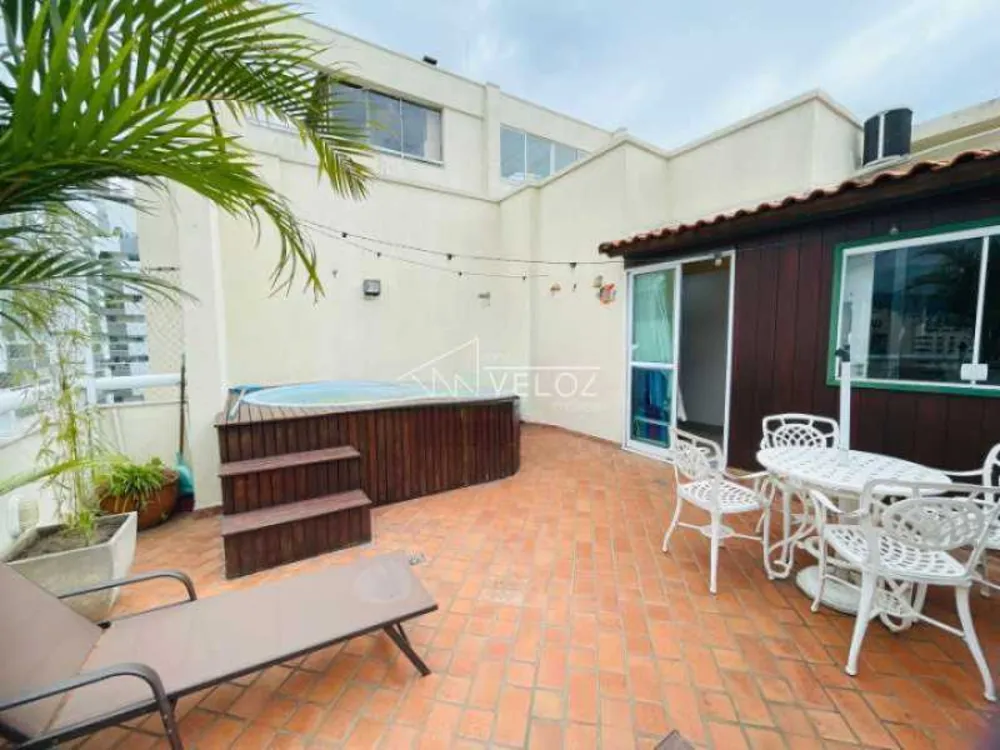 Apartamento, 3 quartos, 156 m² - Foto 1