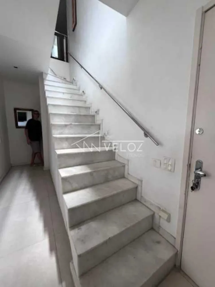 Apartamento, 3 quartos, 160 m² - Foto 2