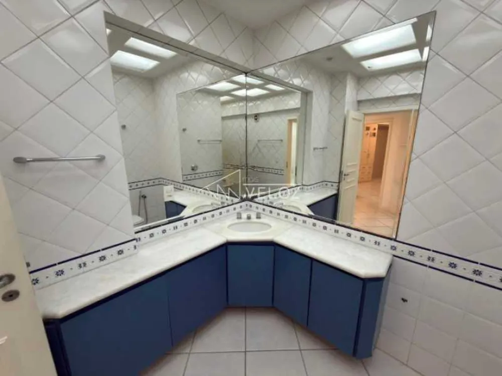 Apartamento, 3 quartos, 216 m² - Foto 11