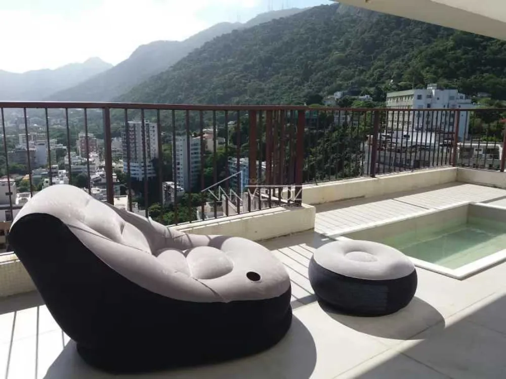 Cobertura, 3 quartos, 220 m² - Foto 11