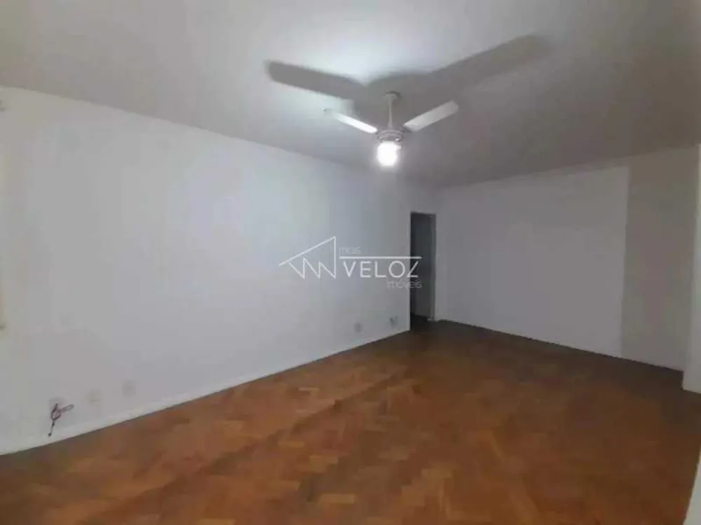 Apartamento, 3 quartos, 121 m² - Foto 2