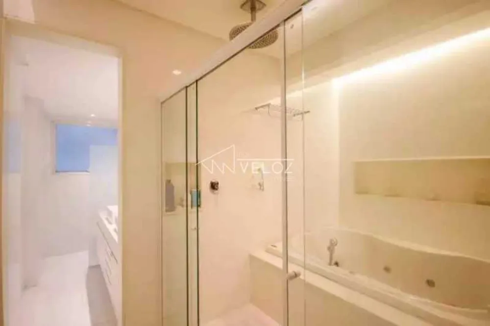 Apartamento, 4 quartos, 211 m² - Foto 2