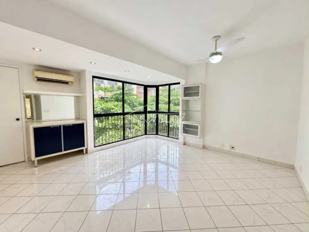 Apartamento, 3 quartos, 72 m² - Foto 2