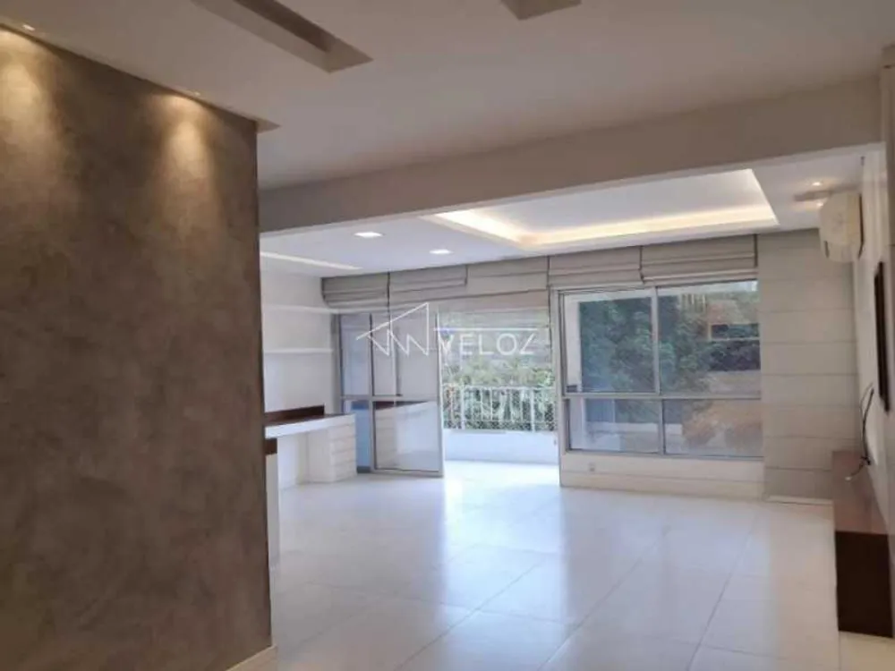 Apartamento, 3 quartos, 142 m² - Foto 2