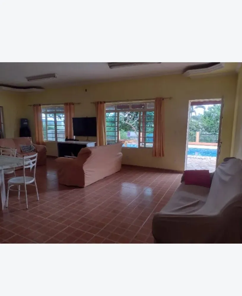 Chácara, 7 quartos, 1380 m² - Foto 1