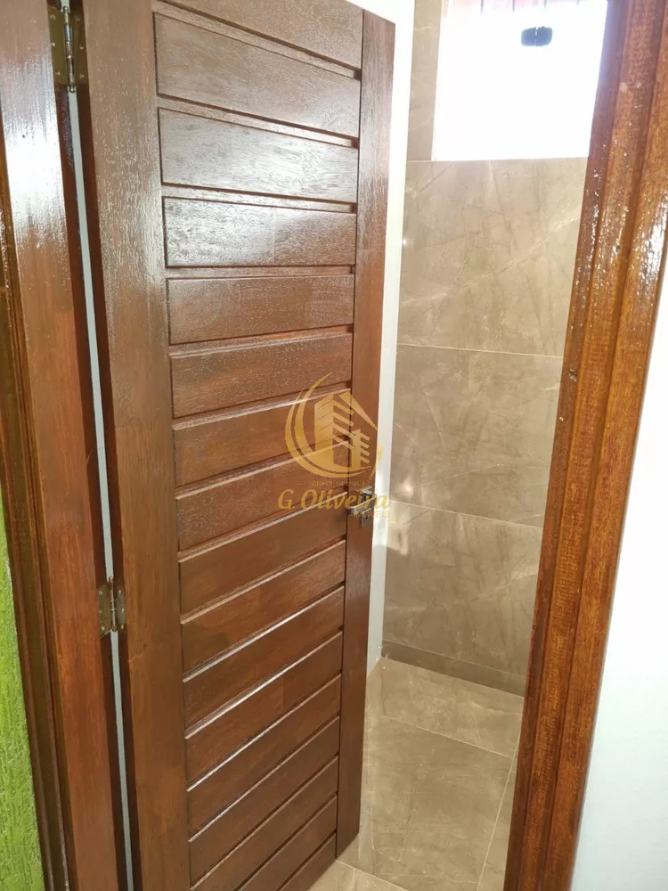 Sobrado, 3 quartos, 270 m² - Foto 2