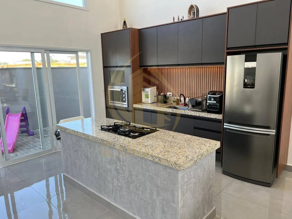 Sobrado, 3 quartos, 210 m² - Foto 2