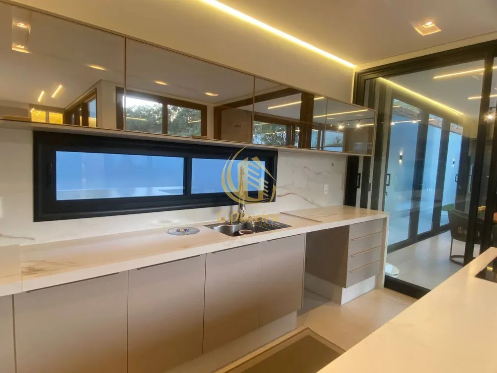 Sobrado, 4 quartos, 325 m² - Foto 5