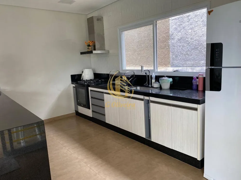Casa, 3 quartos, 223 m² - Foto 6