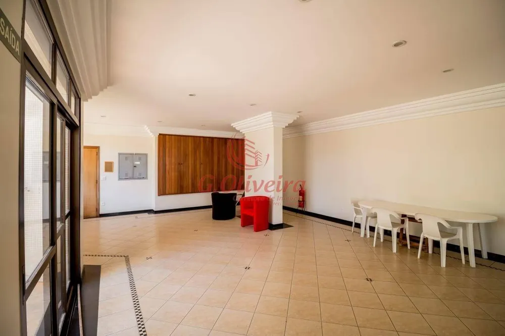 Apartamento, 3 quartos, 216 m² - Foto 4