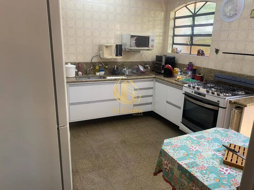 Casa, 4 quartos, 249 m² - Foto 4