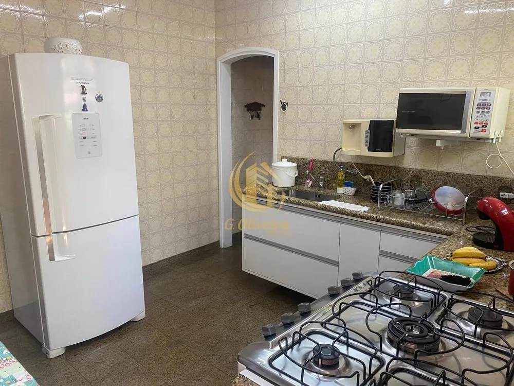 Casa, 4 quartos, 249 m² - Foto 3