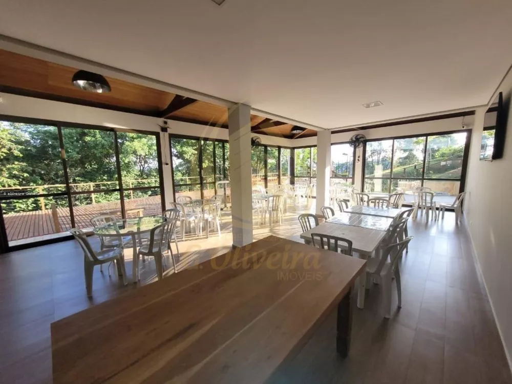 Casa, 4 quartos, 280 m² - Foto 1