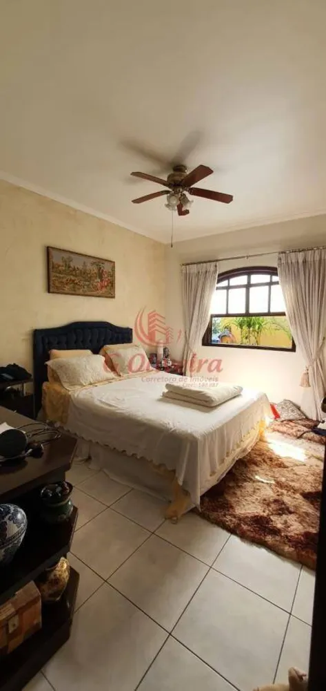 Casa, 3 quartos, 243 m² - Foto 6