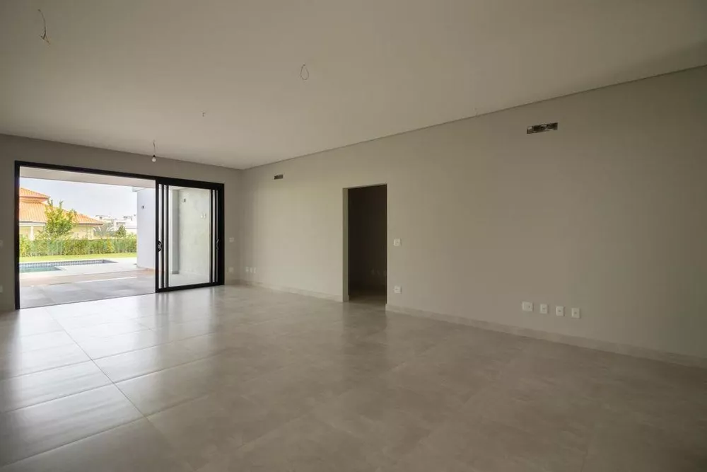 Casa, 4 quartos, 330 m² - Foto 2
