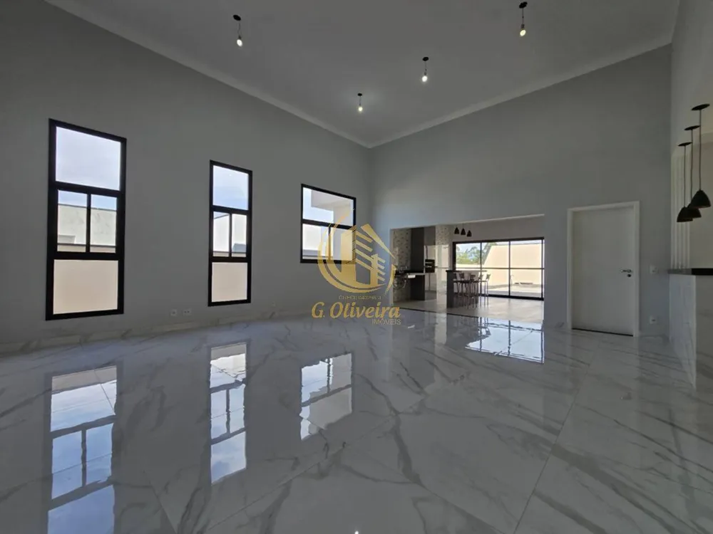 Casa, 3 quartos, 240 m² - Foto 1