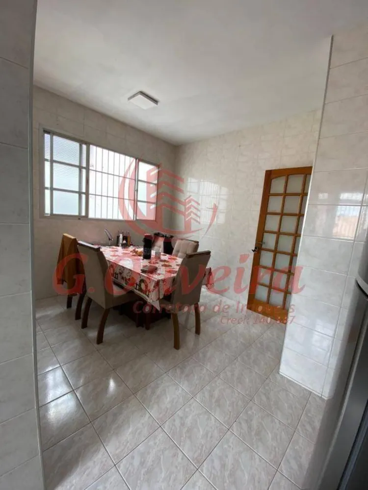 Sobrado, 2 quartos, 237 m² - Foto 4
