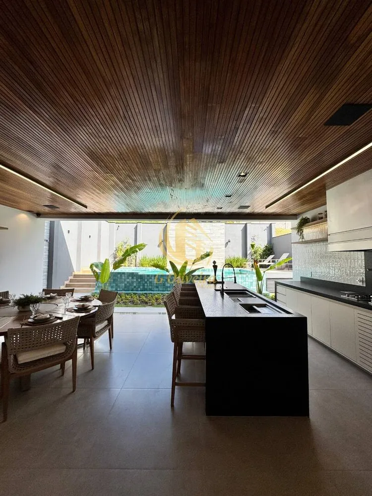 Sobrado, 4 quartos, 377 m² - Foto 8