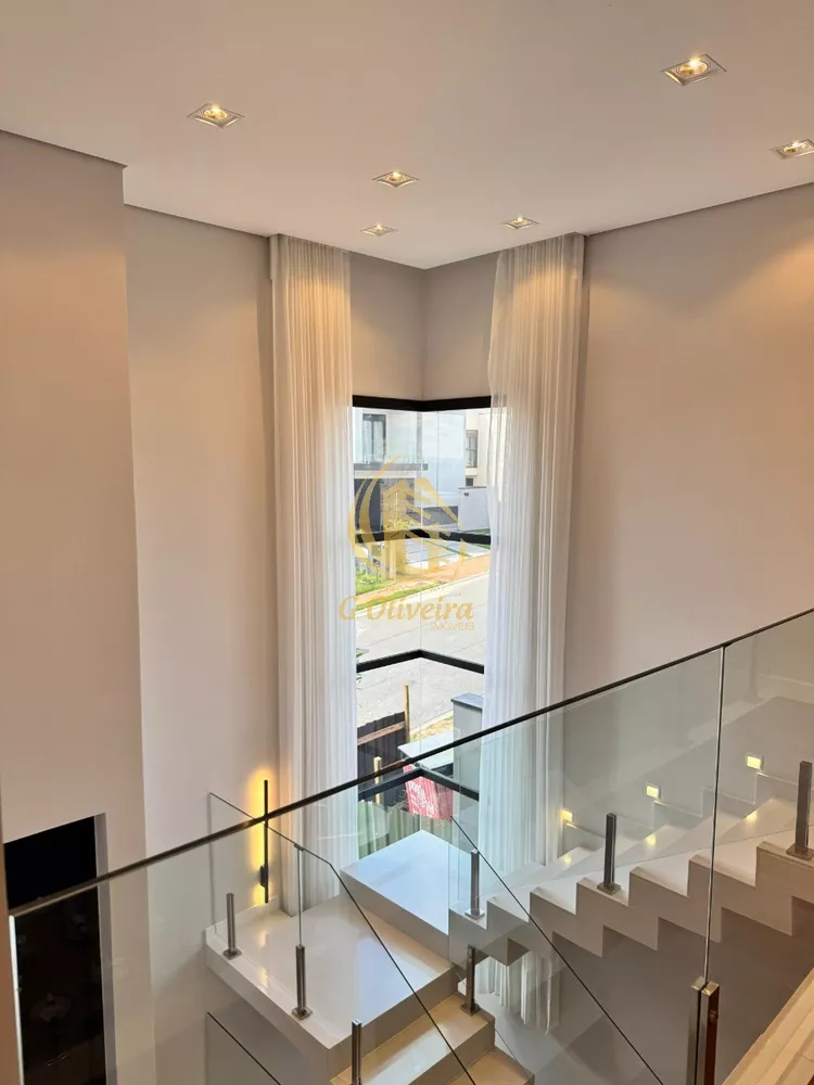 Sobrado, 4 quartos, 377 m² - Foto 2