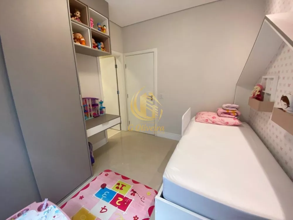 Casa, 3 quartos, 215 m² - Foto 4